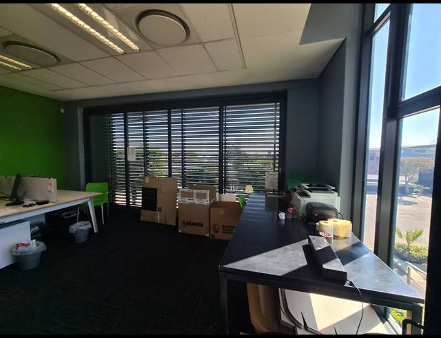 3,137M² WAREHOUSE TO LET IN ALLANDALE
